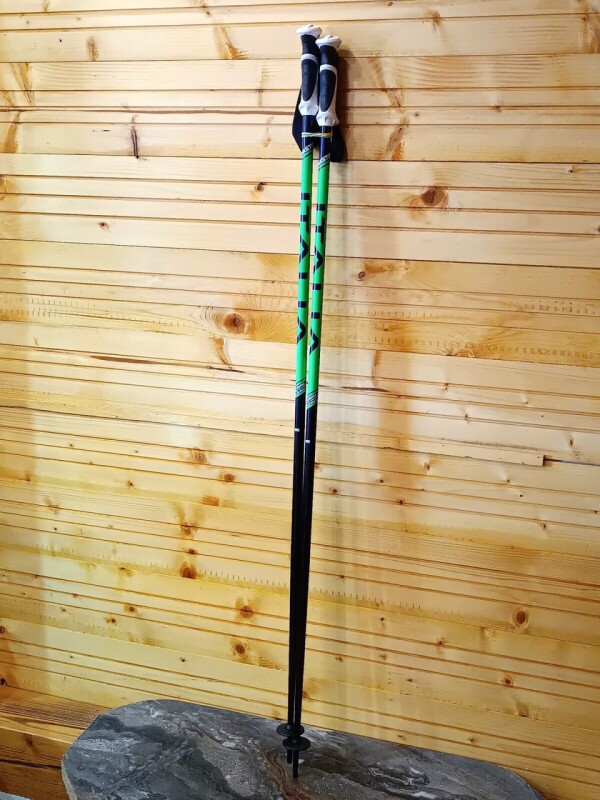 NOVÉ PALICE ITALBASTONI ITALIA RACE GREEN 125CM